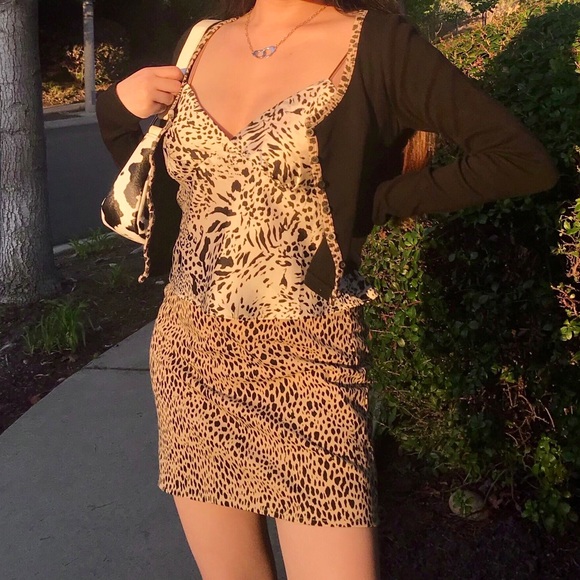 Brandy Melville Cheetah Zelly Top - Picture 4 of 4